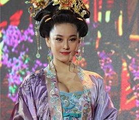 明星 古装爆乳,古风爆乳明星的绝代风华