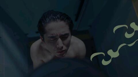 在澡堂遇见男明星,明星的日常瞬间